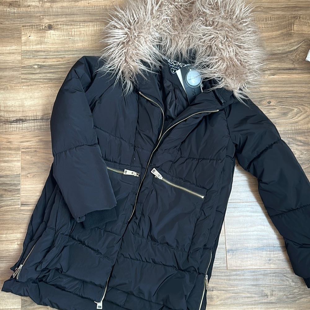 Winter jacket with faux fur